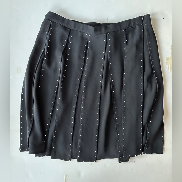 Michael Kors Embellished metal studs panels Swings above knees Crepe fabric - Picture 3 of 11